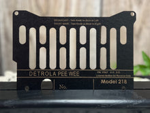 Load image into Gallery viewer, Detrola 218 - Pee Wee