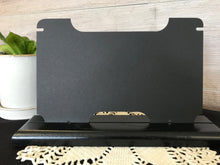 Load image into Gallery viewer, Travler 5002 Radio Back