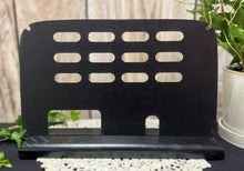 Load image into Gallery viewer, Philco 48-250 Radio Back
